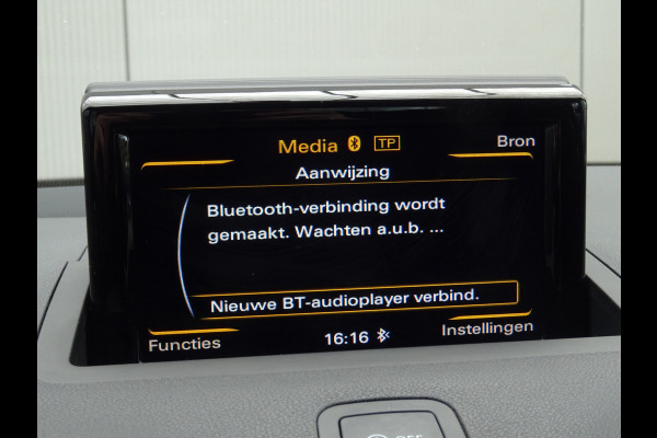 Audi A1 Sportback 1.0 TFSI Adrenalin * NAVIGATIE * S-LINE * LED !!