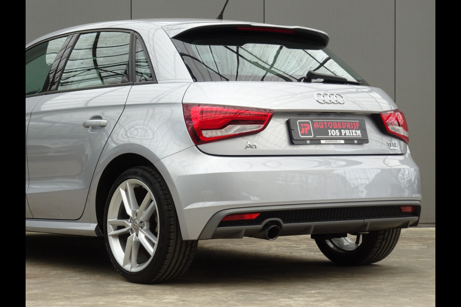 Audi A1 Sportback 1.0 TFSI Adrenalin * NAVIGATIE * S-LINE * LED !!