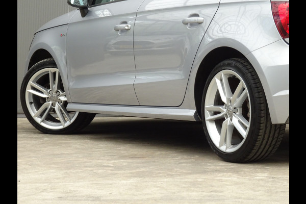 Audi A1 Sportback 1.0 TFSI Adrenalin * NAVIGATIE * S-LINE * LED !!