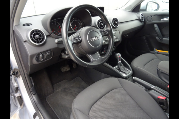 Audi A1 Sportback 1.0 TFSI Adrenalin * NAVIGATIE * S-LINE * LED !!