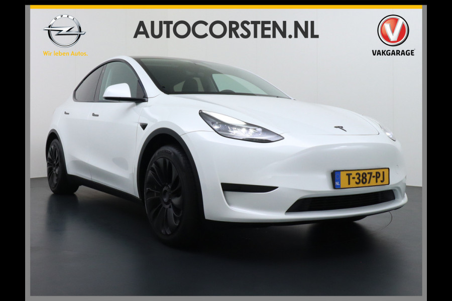 Tesla Model Y RWD 58kWh Lmv 19" Warmtepomp LFP-Accu Autopilot FSD-Computer 3 Leder Panoramadak Elektr.Stuur+Stoel+Verwarmd Navi Ecc Premium Au Camera's Elektr.AchterKlep Parkeer Assistent 2xContactloos-laden Sentry-Mode PrivacyGlas Bluetooth Dodehoek detector Connected services AMD-Ryzen Processor 1.600kg trekvermogen Origineel Nederlandse Auto Fabrieksgarantie t/m 31-12-2026 Garantie op Accu en Motor tot 04-08-2031 max. 160.000km 1e particuliere eigenaar!