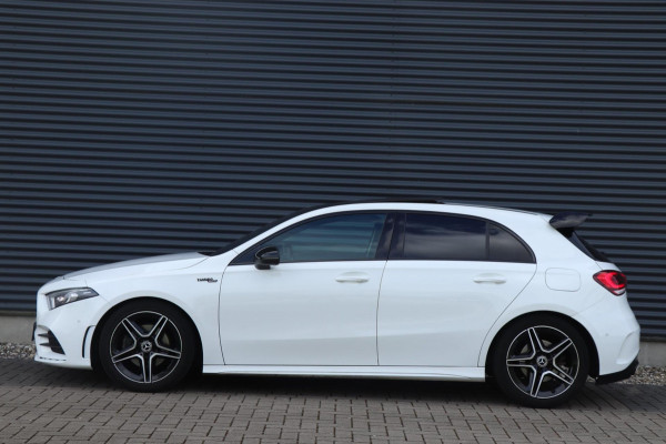 Mercedes-Benz A-Klasse A200 | PANO - A35 PAKKET - VOL!