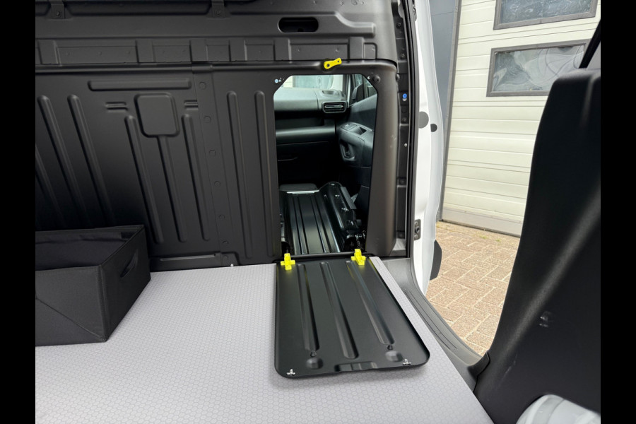 Toyota PROACE CITY 1.5D 75 kw 102 pk Euro 6 - Apple Carplay - 3 Zits