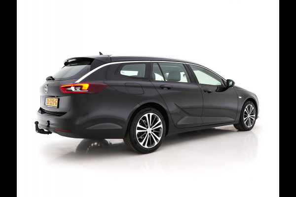 Opel Insignia Sports Tourer 1.5 Turbo Business Executive Aut. *NAVI-FULLMAP | LEATHER-FABRIC | KEYLESS | DAB+ | SPORT-SEATS  | ECC | PDC | CRUISE | TOWBAR | CARPLAY | 18''ALU*