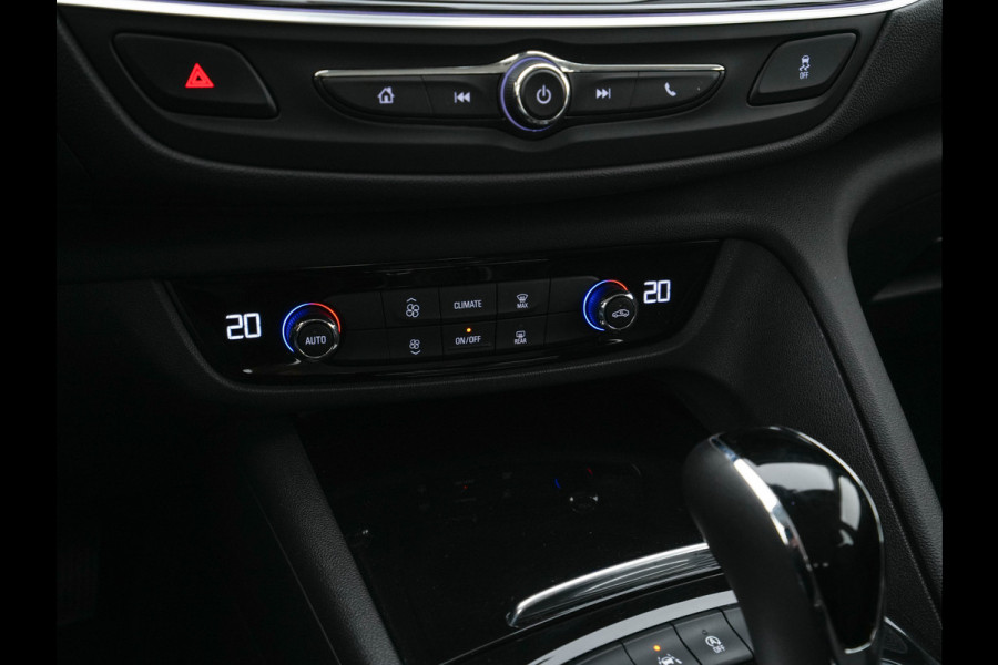 Opel Insignia Sports Tourer 1.5 Turbo Business Executive Aut. *NAVI-FULLMAP | LEATHER-FABRIC | KEYLESS | DAB+ | SPORT-SEATS  | ECC | PDC | CRUISE | TOWBAR | CARPLAY | 18''ALU*
