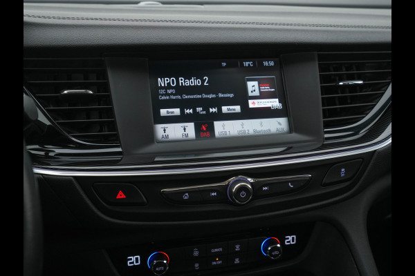 Opel Insignia Sports Tourer 1.5 Turbo Business Executive Aut. *NAVI-FULLMAP | LEATHER-FABRIC | KEYLESS | DAB+ | SPORT-SEATS  | ECC | PDC | CRUISE | TOWBAR | CARPLAY | 18''ALU*