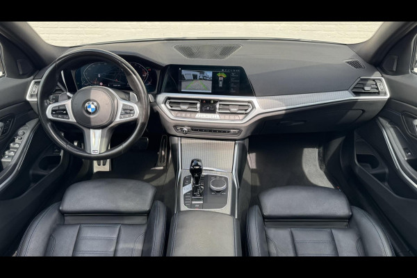 BMW 3 Serie Touring 320i High Exec. M-Sport individual Sfeer Leder Camera Pdc v+a Trekhaak Led