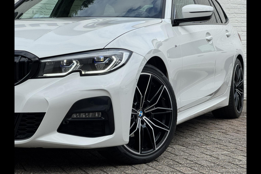 BMW 3 Serie Touring 320i High Exec. M-Sport individual Sfeer Leder Camera Pdc v+a Trekhaak Led