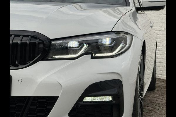 BMW 3 Serie Touring 320i High Exec. M-Sport individual Sfeer Leder Camera Pdc v+a Trekhaak Led