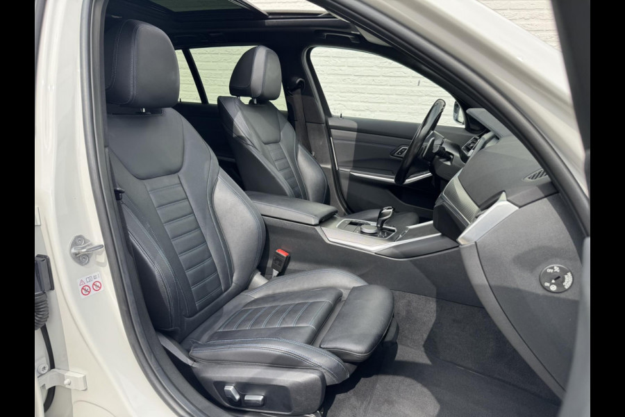 BMW 3 Serie Touring 320i High Exec. M-Sport individual Sfeer Leder Camera Pdc v+a Trekhaak Led
