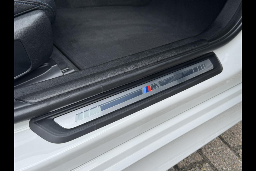 BMW 3 Serie Touring 320i High Exec. M-Sport individual Sfeer Leder Camera Pdc v+a Trekhaak Led