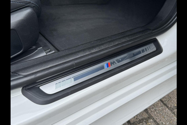BMW 3 Serie Touring 320i High Exec. M-Sport individual Sfeer Leder Camera Pdc v+a Trekhaak Led