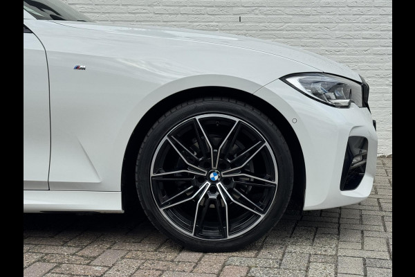 BMW 3 Serie Touring 320i High Exec. M-Sport individual Sfeer Leder Camera Pdc v+a Trekhaak Led