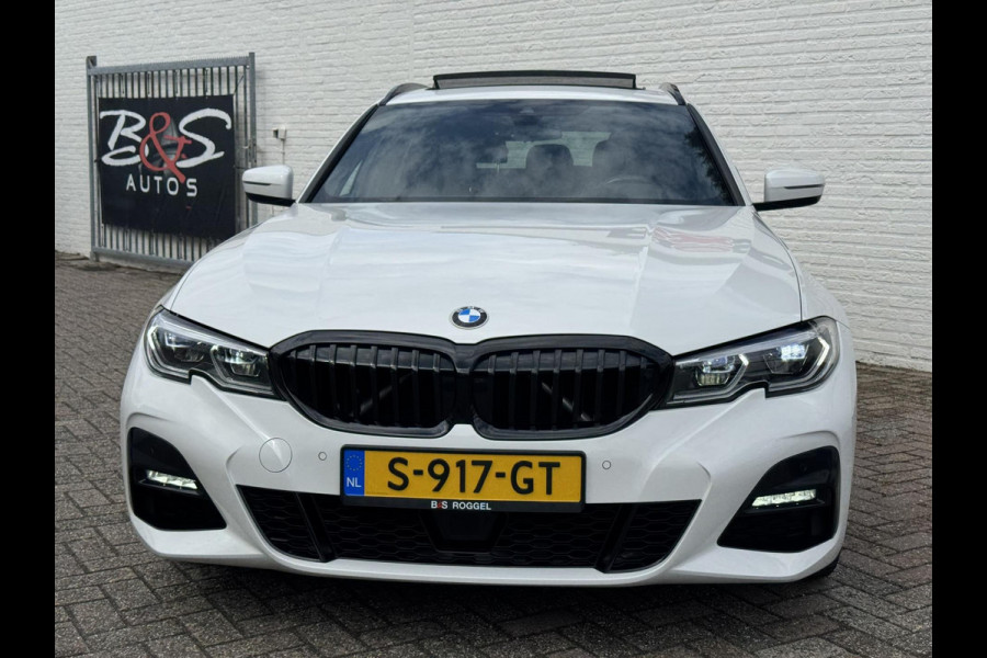 BMW 3 Serie Touring 320i High Exec. M-Sport individual Sfeer Leder Camera Pdc v+a Trekhaak Led
