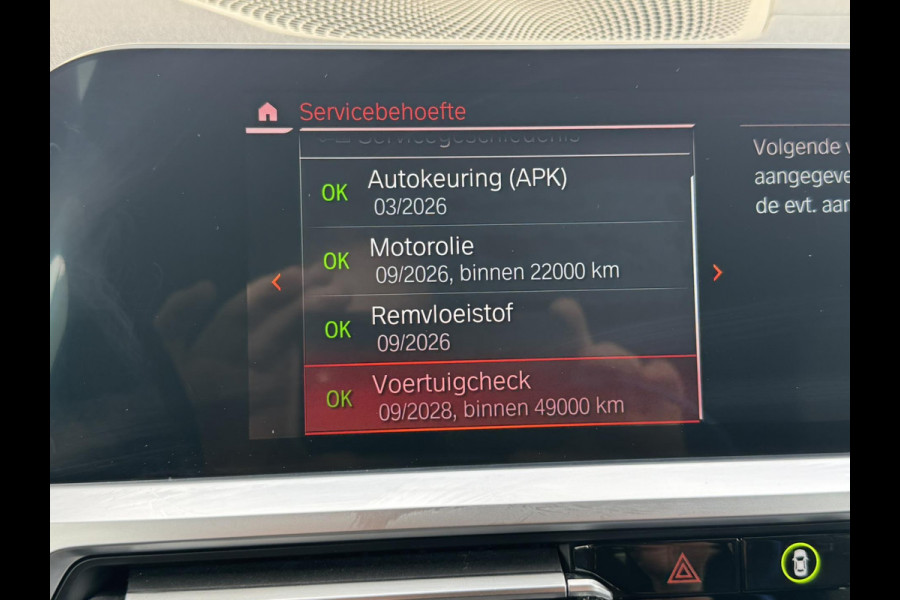BMW 3 Serie Touring 320i High Exec. M-Sport individual Sfeer Leder Camera Pdc v+a Trekhaak Led