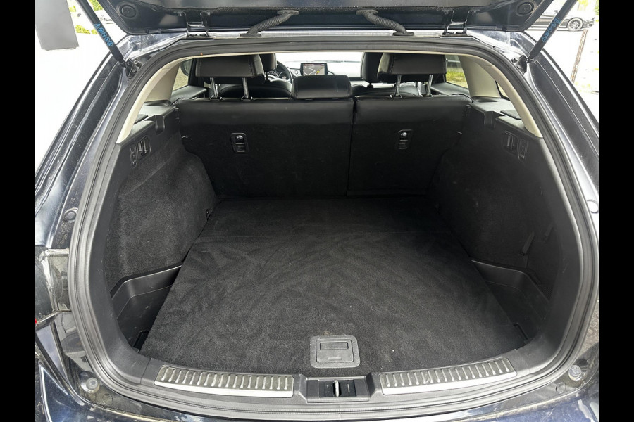 Mazda 6 Sportbreak 2.0 SkyActiv-G 165 Business AUTOMAAT | TREKHAAK | 100% ONDERHOUDEN |