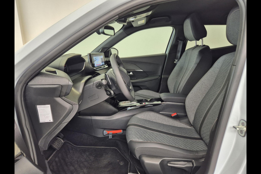 Peugeot 2008 1.2 PureTech 130 Allure Automaat | Navigatie | 360° Camera | Keyless Entry | Apple Carplay/Android Auto (Draadloos) |