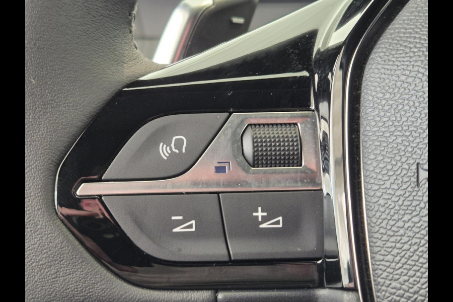 Peugeot 2008 1.2 PureTech 130 Allure Automaat | Navigatie | 360° Camera | Keyless Entry | Apple Carplay/Android Auto (Draadloos) |