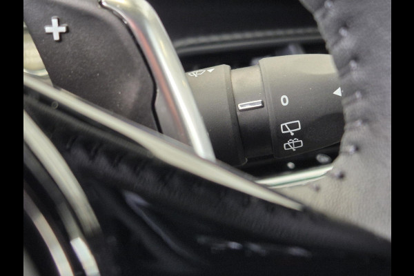 Peugeot 2008 1.2 PureTech 130 Allure Automaat | Navigatie | 360° Camera | Keyless Entry | Apple Carplay/Android Auto (Draadloos) |