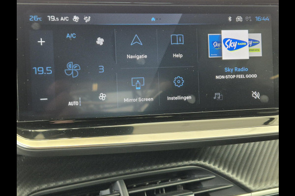 Peugeot 2008 1.2 PureTech 130 Allure Automaat | Navigatie | 360° Camera | Keyless Entry | Apple Carplay/Android Auto (Draadloos) |