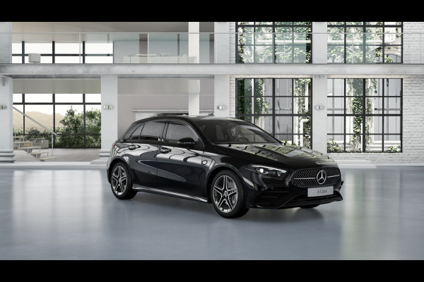 Mercedes-Benz A-Klasse 180 Business Solution AMG | Nightpakket | Parkeerpakket met achteruitrijcamera | KEYLESS GO | Sfeerverlichting | MULTIBEAM LED | Extra USB-poorten | Verwarmde stoelen vooraan | Spiegelpakket |