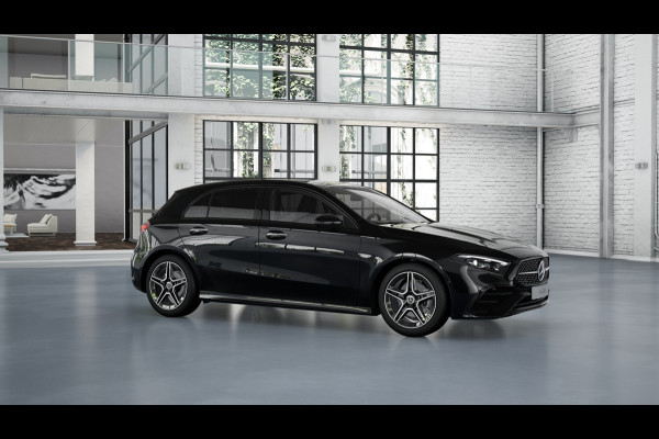 Mercedes-Benz A-Klasse 180 Business Solution AMG | Nightpakket | Parkeerpakket met achteruitrijcamera | KEYLESS GO | Sfeerverlichting | MULTIBEAM LED | Extra USB-poorten | Verwarmde stoelen vooraan | Spiegelpakket |
