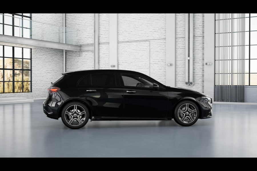 Mercedes-Benz A-Klasse 180 Business Solution AMG | Nightpakket | Parkeerpakket met achteruitrijcamera | KEYLESS GO | Sfeerverlichting | MULTIBEAM LED | Extra USB-poorten | Verwarmde stoelen vooraan | Spiegelpakket |