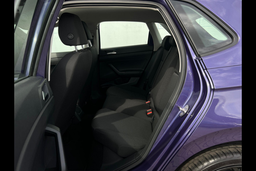 Volkswagen Polo 1.0 MPI Polo VELGEN | AIRCO | CARPLAY | LED | ! 2DE PINKSTERDAG GEOPEND VAN 10:00 UUR T/M 17:00 UUR