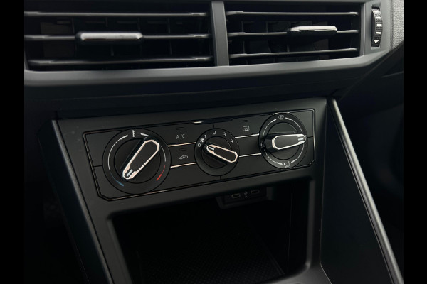 Volkswagen Polo 1.0 MPI Polo VELGEN | AIRCO | CARPLAY | LED | ! 2DE PINKSTERDAG GEOPEND VAN 10:00 UUR T/M 17:00 UUR