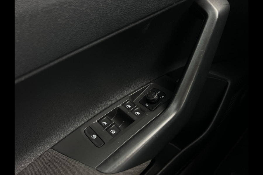 Volkswagen Polo 1.0 MPI Polo VELGEN | AIRCO | CARPLAY | LED | ! 2DE PINKSTERDAG GEOPEND VAN 10:00 UUR T/M 17:00 UUR