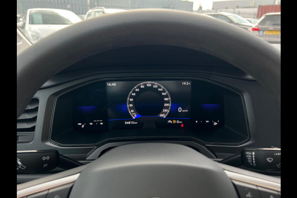 Volkswagen Polo 1.0 MPI Polo VELGEN | AIRCO | CARPLAY | LED | ! 2DE PINKSTERDAG GEOPEND VAN 10:00 UUR T/M 17:00 UUR