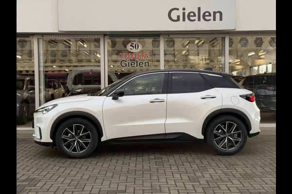 Lexus LBX 1.5 Hybrid Emotion Bi Tone | Tech pack, Leer, Stoel + Stuurverwarming, Parkeersensoren, Dodehoekherkenning, Elektrische achterkl