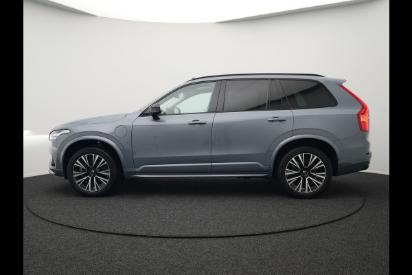 Volvo XC90 T8 Recharge AWD Plus Dark 456pk Plug In Hybrid Long Range PHEV | Panodak | Adaptive Cruise | Luxe Lederen Sportstoelen Memory & Ventilatie | 360 Camera | Harman Kardon | Google Maps | Keyless |