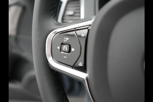 Volvo XC90 T8 Recharge AWD Plus Dark 456pk Plug In Hybrid Long Range PHEV | Panodak | Adaptive Cruise | Luxe Lederen Sportstoelen Memory & Ventilatie | 360 Camera | Harman Kardon | Google Maps | Keyless |