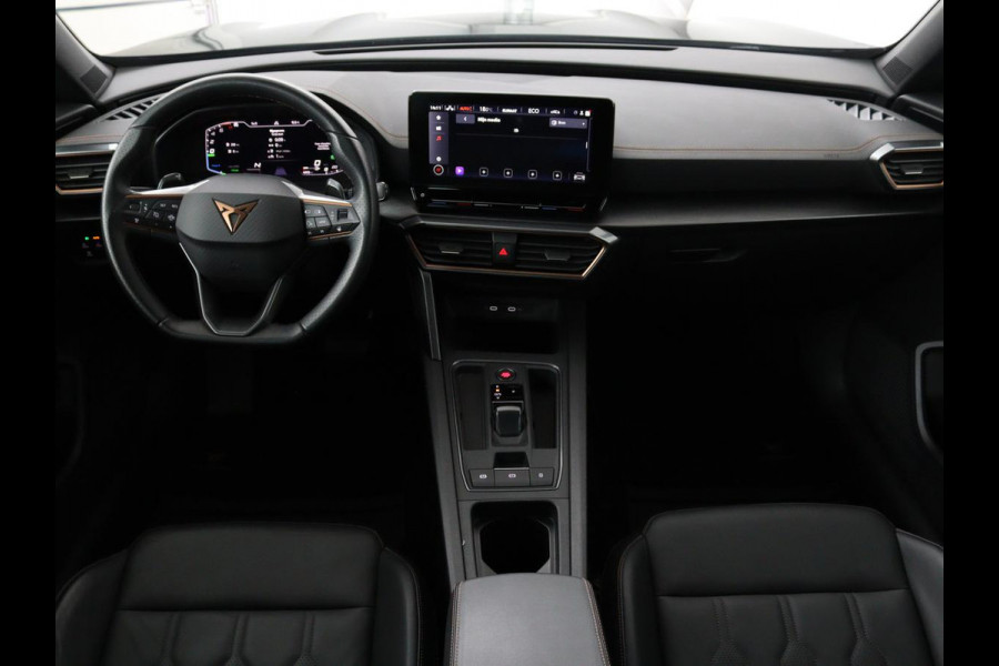 CUPRA Formentor 1.4 e-Hybrid | Leder | Stoel & stuurverwarming | Adaptive cruise | Memory | Full LED | Keyless | Sfeerverlichting | Bluetooth