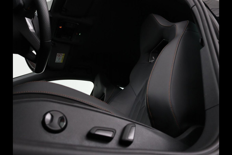 CUPRA Formentor 1.4 e-Hybrid | Leder | Stoel & stuurverwarming | Adaptive cruise | Memory | Full LED | Keyless | Sfeerverlichting | Bluetooth