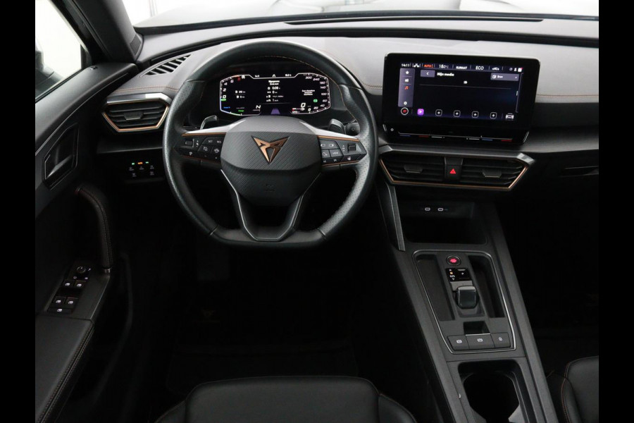 CUPRA Formentor 1.4 e-Hybrid | Leder | Stoel & stuurverwarming | Adaptive cruise | Memory | Full LED | Keyless | Sfeerverlichting | Bluetooth