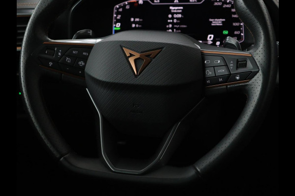 CUPRA Formentor 1.4 e-Hybrid | Leder | Stoel & stuurverwarming | Adaptive cruise | Memory | Full LED | Keyless | Sfeerverlichting | Bluetooth