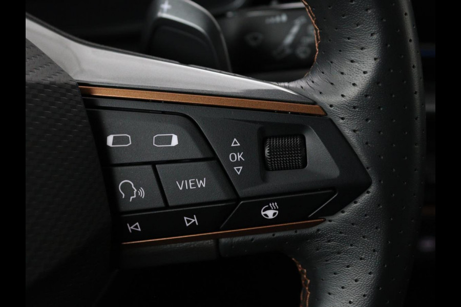 CUPRA Formentor 1.4 e-Hybrid | Leder | Stoel & stuurverwarming | Adaptive cruise | Memory | Full LED | Keyless | Sfeerverlichting | Bluetooth