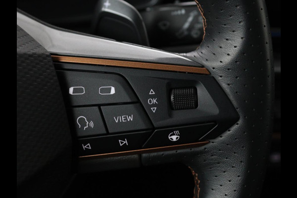 CUPRA Formentor 1.4 e-Hybrid | Leder | Stoel & stuurverwarming | Adaptive cruise | Memory | Full LED | Keyless | Sfeerverlichting | Bluetooth