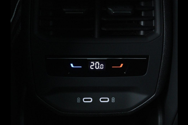CUPRA Formentor 1.4 e-Hybrid | Leder | Stoel & stuurverwarming | Adaptive cruise | Memory | Full LED | Keyless | Sfeerverlichting | Bluetooth