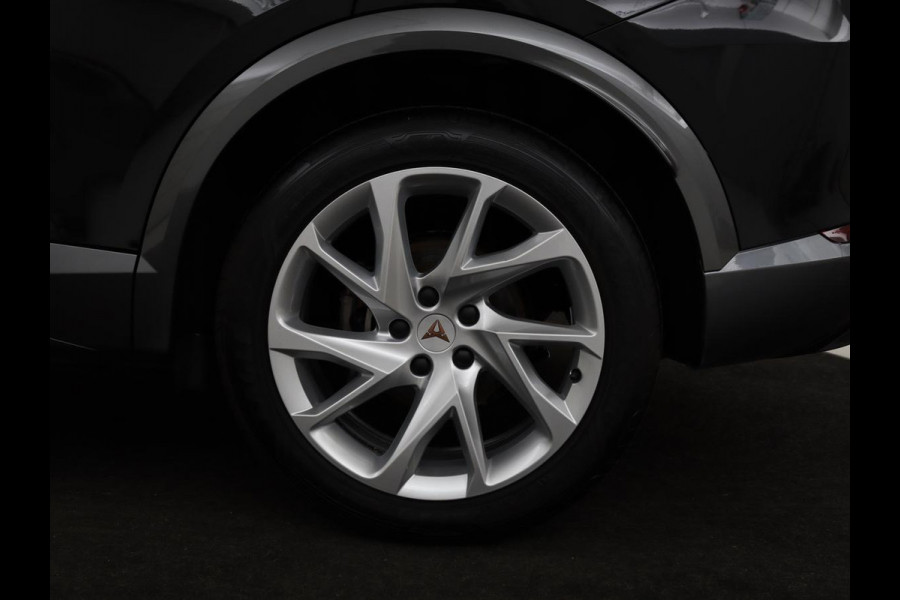 CUPRA Formentor 1.4 e-Hybrid | Leder | Stoel & stuurverwarming | Adaptive cruise | Memory | Full LED | Keyless | Sfeerverlichting | Bluetooth