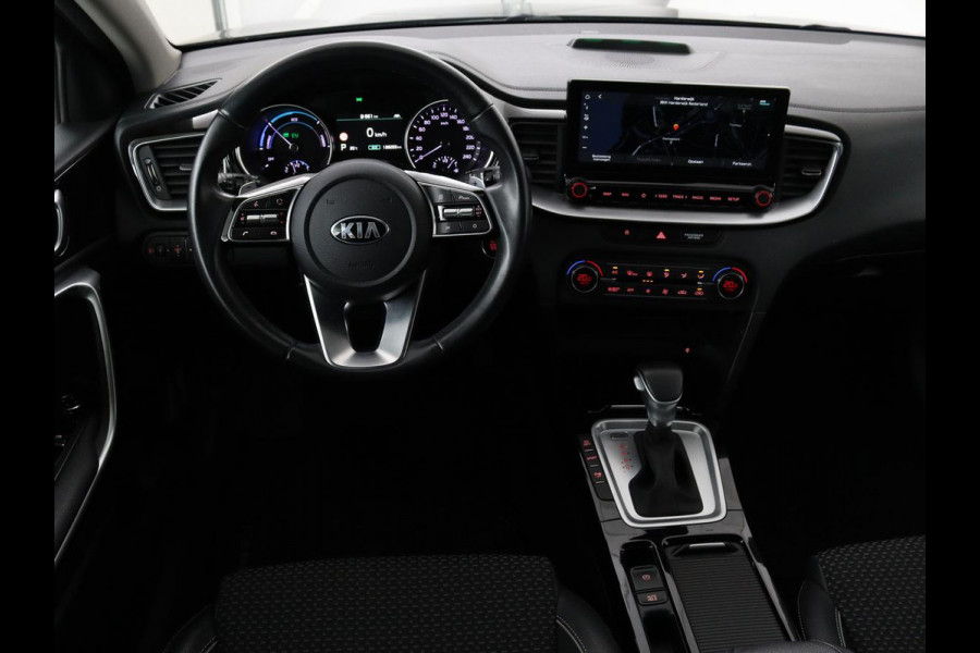 Kia Xceed 1.6 GDI PHEV | Carplay | Navigatie | Half leder | Climate control | Keyless | Full LED | Cruise control | Bluetooth