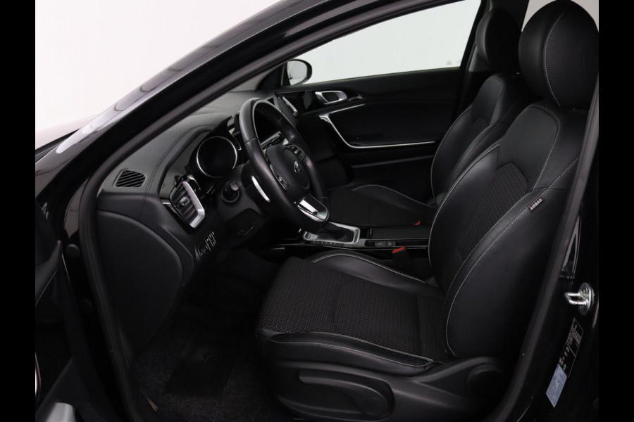 Kia Xceed 1.6 GDI PHEV | Carplay | Navigatie | Half leder | Climate control | Keyless | Full LED | Cruise control | Bluetooth