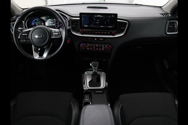 Kia Xceed 1.6 GDI PHEV | Carplay | Navigatie | Half leder | Climate control | Keyless | Full LED | Cruise control | Bluetooth