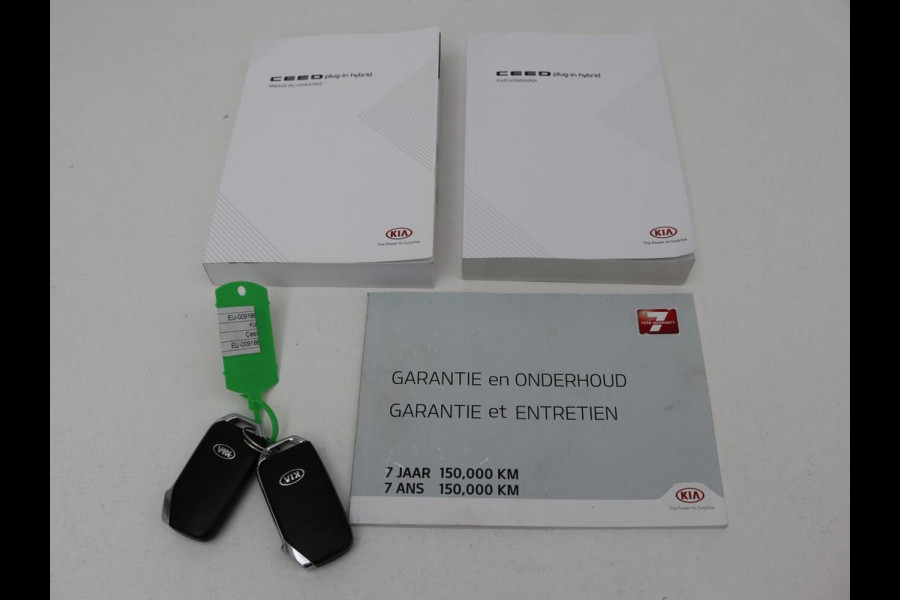 Kia Xceed 1.6 GDI PHEV | Carplay | Navigatie | Half leder | Climate control | Keyless | Full LED | Cruise control | Bluetooth
