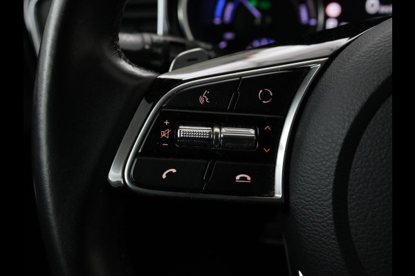 Kia Xceed 1.6 GDI PHEV | Carplay | Navigatie | Half leder | Climate control | Keyless | Full LED | Cruise control | Bluetooth