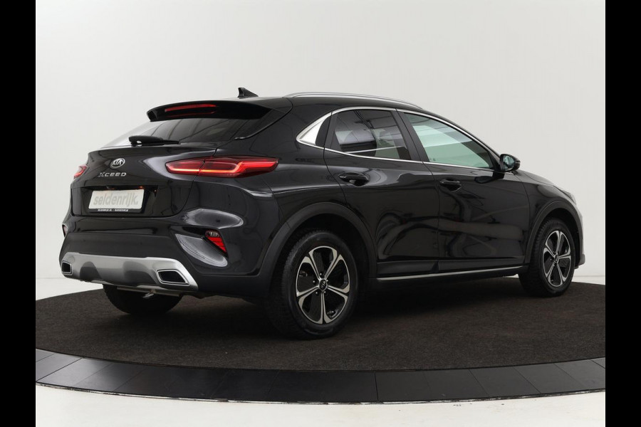 Kia Xceed 1.6 GDI PHEV | Carplay | Navigatie | Half leder | Climate control | Keyless | Full LED | Cruise control | Bluetooth
