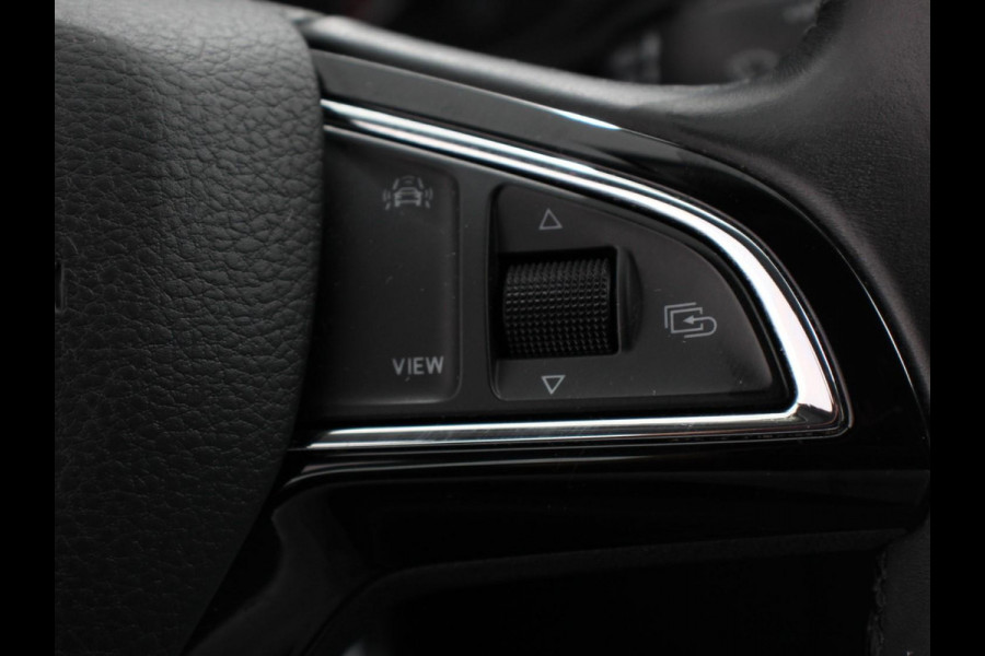 Škoda Octavia 1.5 TSI Greentech Ambition Business Climate control Cruise control Parkeersensoren Voorstoelen verwarmd Navigatie Apple Carplay/ Android Auto