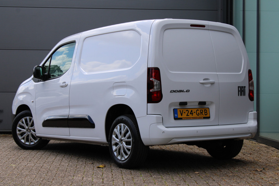 Fiat Doblò 1.5 BlueHDi 100 S&S L1 1000kg | Cruise control | Stoelverwarming | Trekhaak voorbereid | Carplay | DAB